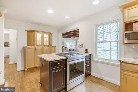 9107 Main St, Manassas, VA 20110 photo 16