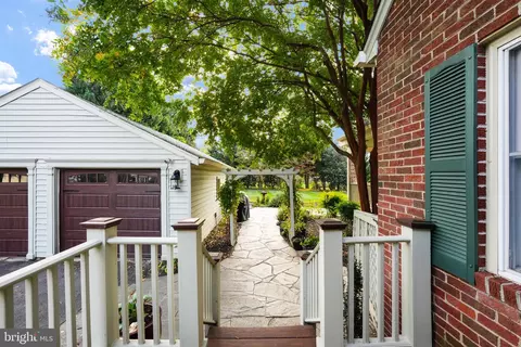 9107 Main St, Manassas, VA 20110 photo 40