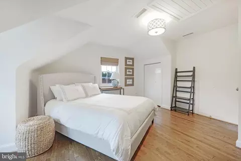 9107 Main St, Manassas, VA 20110 photo 32