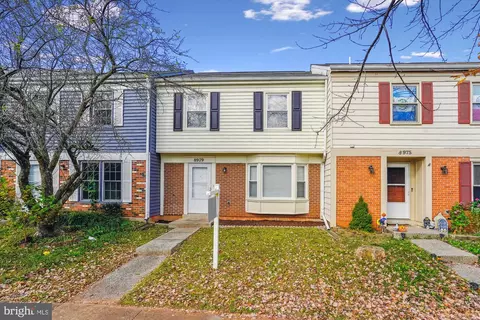 8979 Mcdowell Comn Comn, Manassas, VA 20110