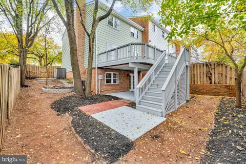 8527 Piney Point Ct, Manassas, VA 20110 photo 34