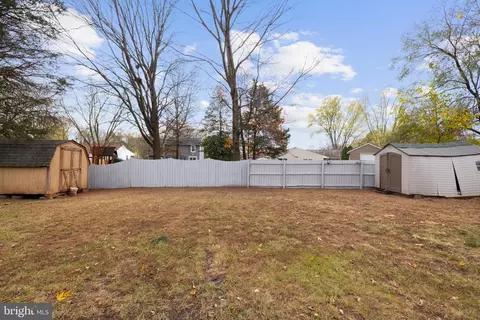 Exterior - 9195 Winterset Dr, Manassas, VA 20110 photo 9 of 11