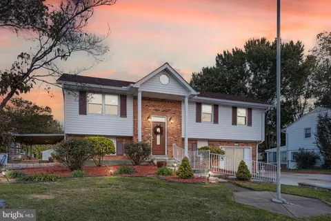 8803 Cather Ave, Manassas, VA 20110
