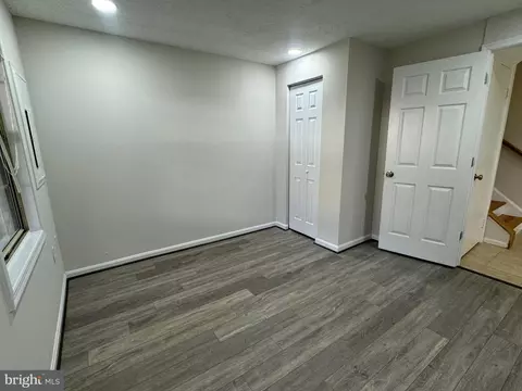 8704 Ditmars Ct, Manassas, VA 20110 photo 13