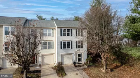 10341 Gent Ct, Manassas, VA 20110