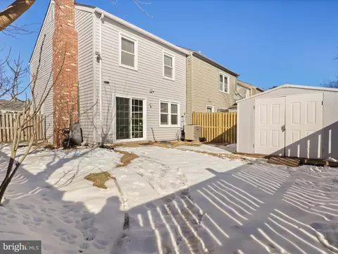 Exterior - 9022 Miles Pl, Manassas, VA 20110 photo 3 of 3