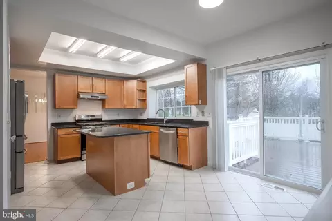 Kitchen - 8675 Nagle St, Manassas, VA 20110 photo 6 of 6