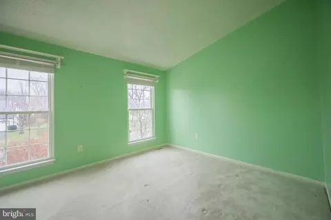Bedroom - 8675 Nagle St, Manassas, VA 20110 photo 3 of 4
