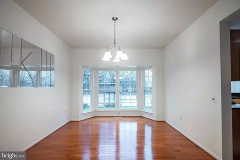 Living - 8675 Nagle St, Manassas, VA 20110 photo 5 of 11