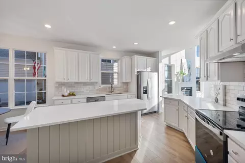 Kitchen - 8329 Tillett Loop, Manassas, VA 20110 photo 1 of 2