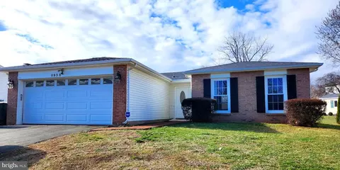 8938 Tarragon Ct, Manassas, VA 20110