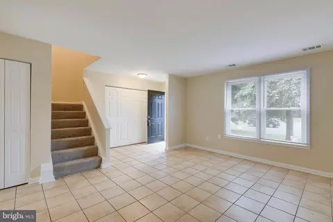 9059 Mcclellan Comn Comn, Manassas, VA 20110 photo 3