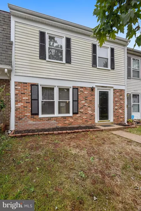 9059 Mcclellan Comn Comn, Manassas, VA 20110 photo 26