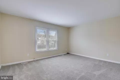 9059 Mcclellan Comn Comn, Manassas, VA 20110 photo 13
