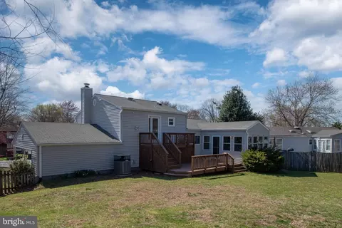 Exterior - 8601 Weems Rd, Manassas, VA 20110 photo 8 of 14