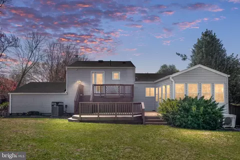 Exterior - 8601 Weems Rd, Manassas, VA 20110 photo 3 of 14