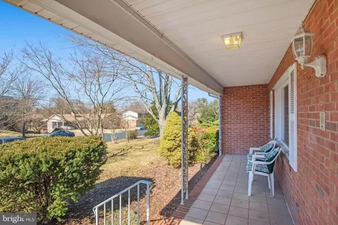 Exterior - 8907 Weir St, Manassas, VA 20110 photo 3 of 10