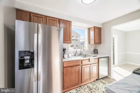 Kitchen - 8977 Miles Pl, Manassas, VA 20110 photo 6 of 6