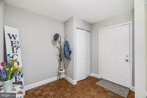 Entry Way - 8977 Miles Pl, Manassas, VA 20110 photo 3 of 6