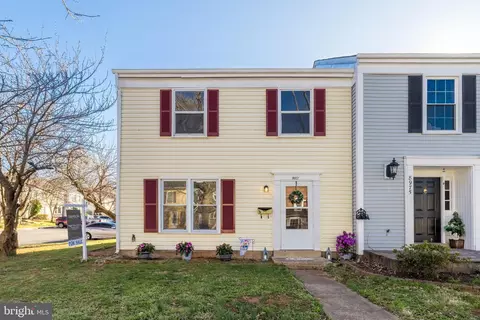 Exterior - 8977 Miles Pl, Manassas, VA 20110 photo 2 of 6