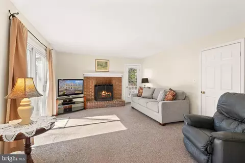 8802 Weir St, Manassas, VA 20110 photo 21
