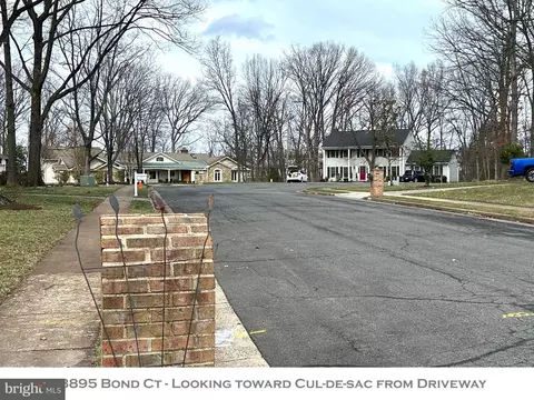 View/Area - 8895 Bond Ct, Manassas, VA 20110 photo 1 of 3