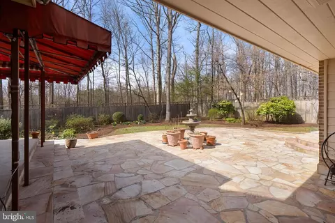 Exterior - 8895 Bond Ct, Manassas, VA 20110 photo 12 of 17