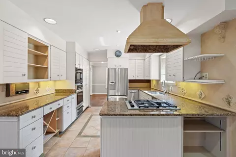 Kitchen - 8895 Bond Ct, Manassas, VA 20110 photo 1 of 5