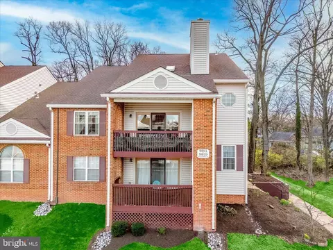 9911 Sugarwood Ln, Manassas, VA 20110