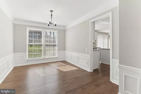 Entry Way - 9319 Amaryllis Ave, Manassas, VA 20110 photo 3 of 10