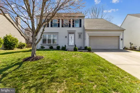 9319 Amaryllis Ave, Manassas, VA 20110