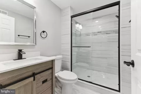 Bath - 9319 Amaryllis Ave, Manassas, VA 20110 photo 1 of 1