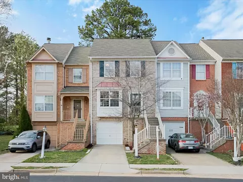 Exterior - 8628 Sanderling Dr, Manassas, VA 20110 photo 2 of 11