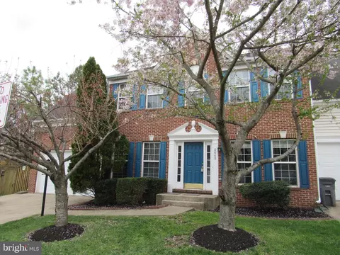 8648 Adrienne Pl, Manassas, VA 20110