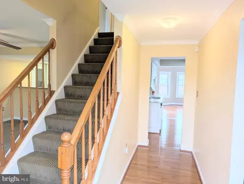 8866 Olde Mill Run, Manassas, VA 20110 photo 6