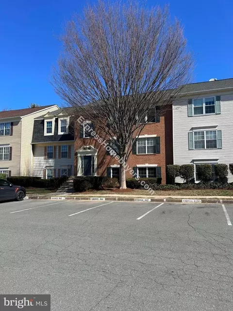 9230 Caspian Way #301, Manassas, VA 20110