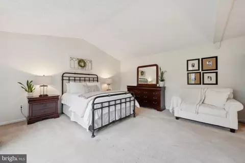 Bedroom - 8633 Deckert Pl, Manassas, VA 20110 photo 2 of 4