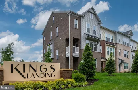 10154 Queens Way, Manassas, VA 20110