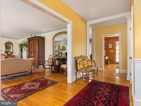 Entry Way - 9100 Stonewall Rd, Manassas, VA 20110 photo 2 of 2