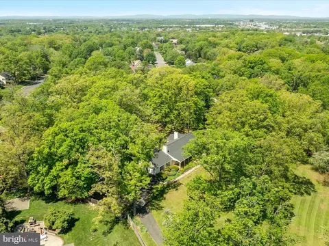 View/Area - 9100 Stonewall Rd, Manassas, VA 20110 photo 3 of 10