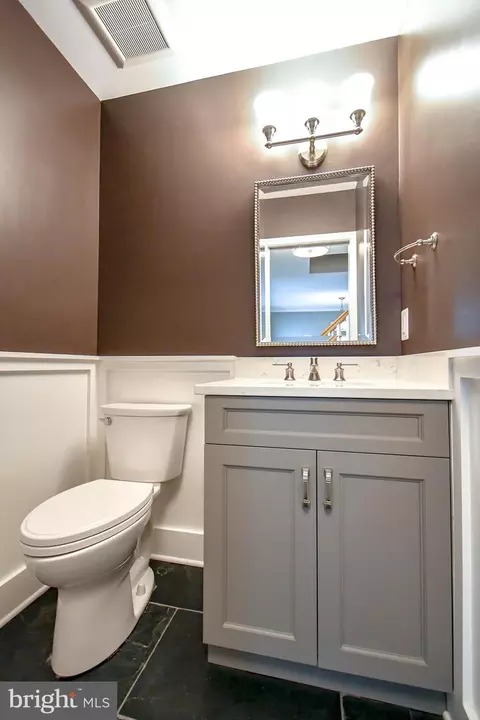 9506 Vinnia Ct, Manassas, VA 20110 photo 23