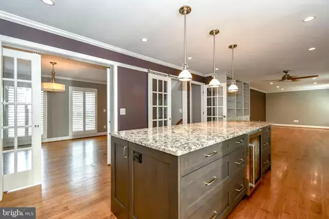 9506 Vinnia Ct, Manassas, VA 20110 photo 13