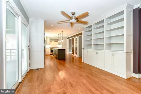 9506 Vinnia Ct, Manassas, VA 20110 photo 18