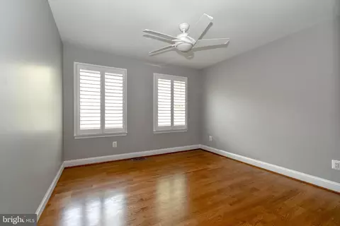 9506 Vinnia Ct, Manassas, VA 20110 photo 40