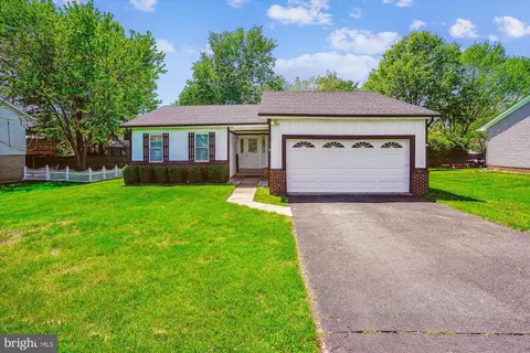 10114 Erin Ct, Manassas, VA 20110