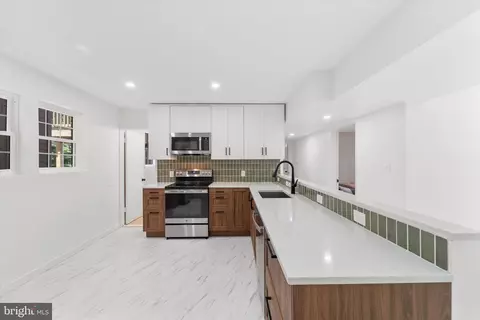 Kitchen - 9208 Peabody St, Manassas, VA 20110 photo 1 of 3
