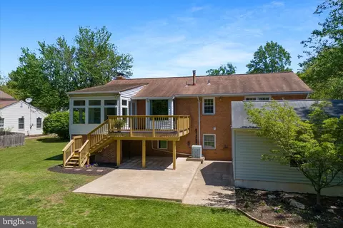 Exterior - 9208 Peabody St, Manassas, VA 20110 photo 10 of 12