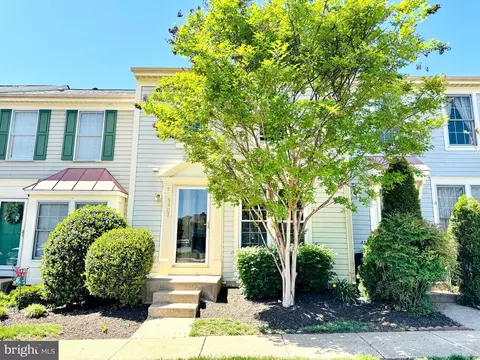 9803 Mock Orange Ct, Manassas, VA 20110