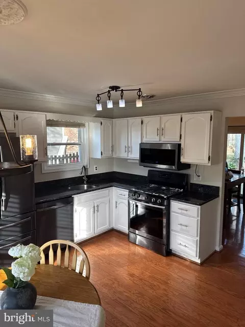 Kitchen - 8549 Stonewall Rd, Manassas, VA 20110 photo 1 of 3