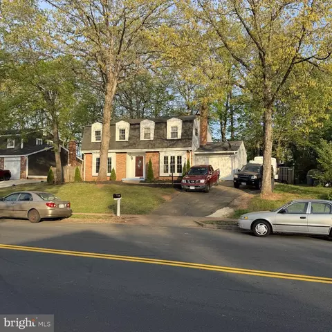 Exterior - 8549 Stonewall Rd, Manassas, VA 20110 photo 3 of 8